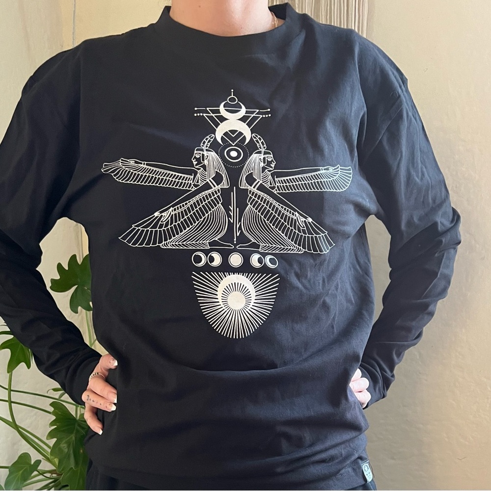 Black Graphic Long Sleeve Shirt